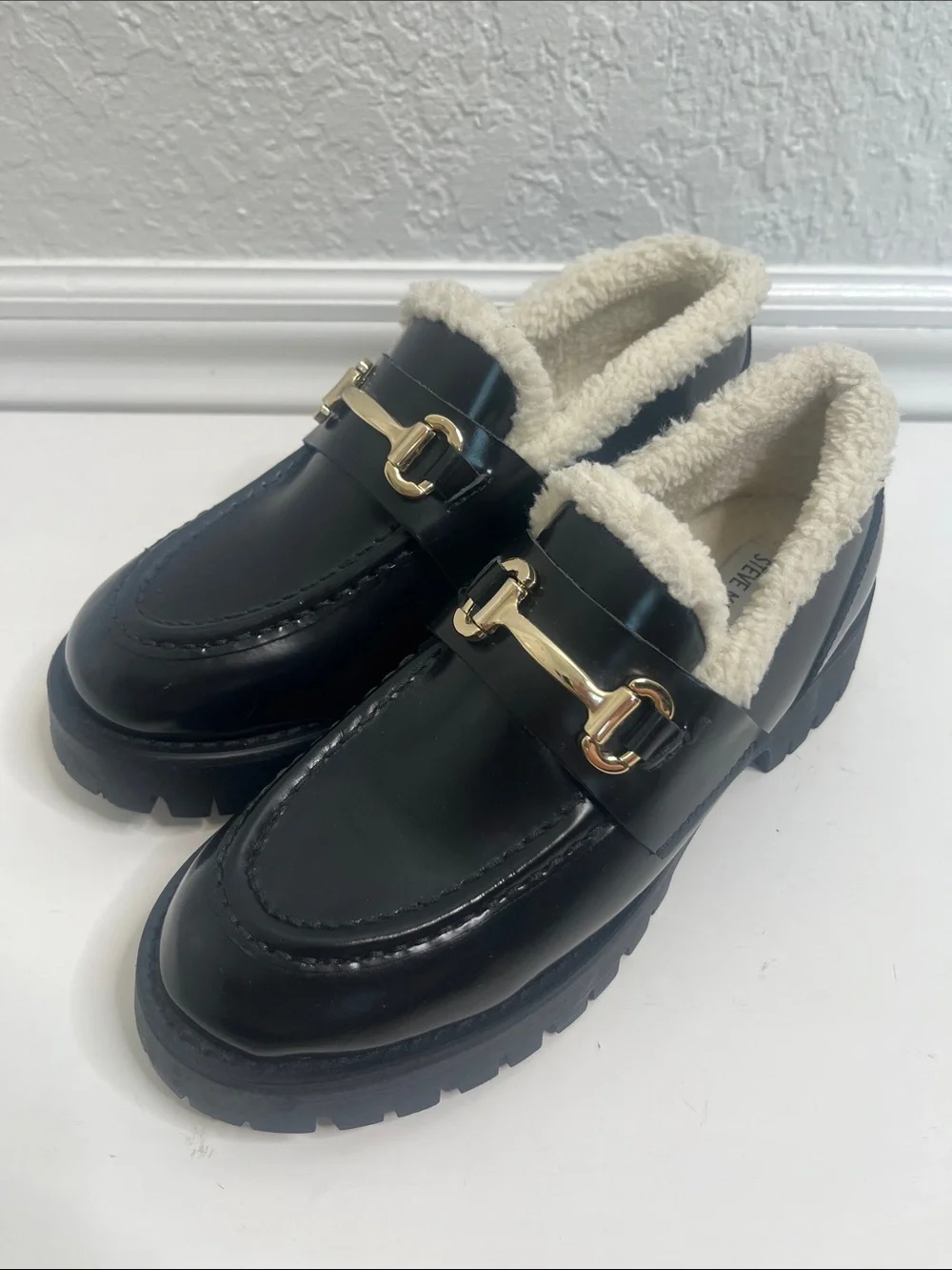 NEW Steve Madden Lando Fur Loafer Sz 7